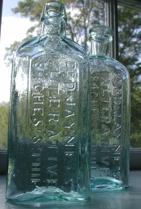Philadelphia pontiled medicine antique bottle